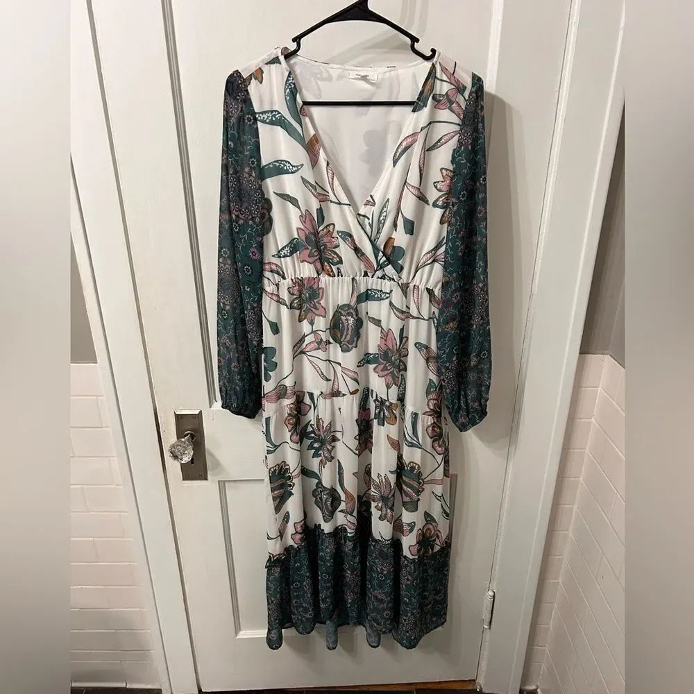 Maurices Never Worn Floral Long Sleeve Dress